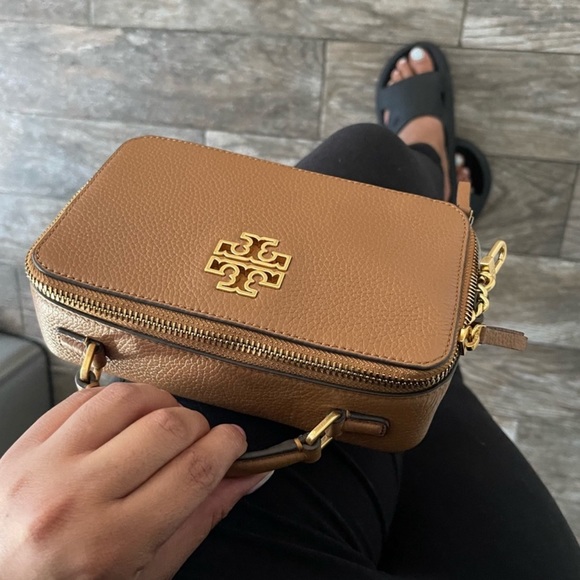New Tory burch Britten small top handle case crossbody ❤️ - Picture 6 of 10